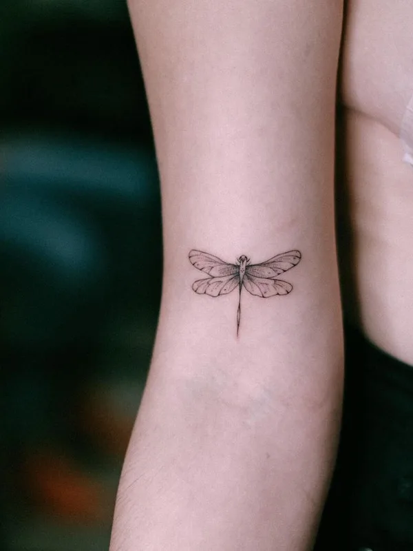 black fineline татуировка на forearm #67481 | Тату мастер Catarina Rebelo