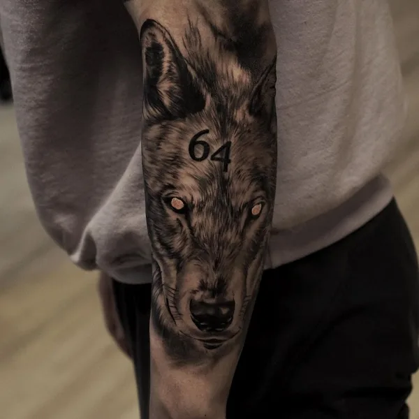 Graphic tattoo by Oliver Thor in Reykjavík