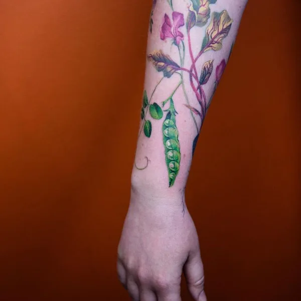 Botanical tattoo by Magdalena Bujak in Katowice