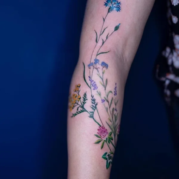 Botanical tattoo by Magdalena Bujak in Katowice