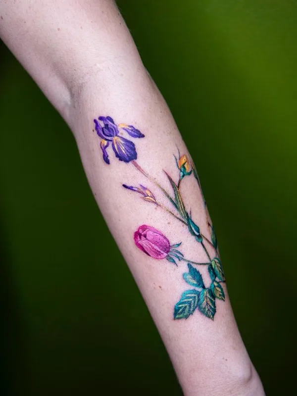 color watercolor tatuaje en forearm #67544 | Tatuador Magdalena Bujak