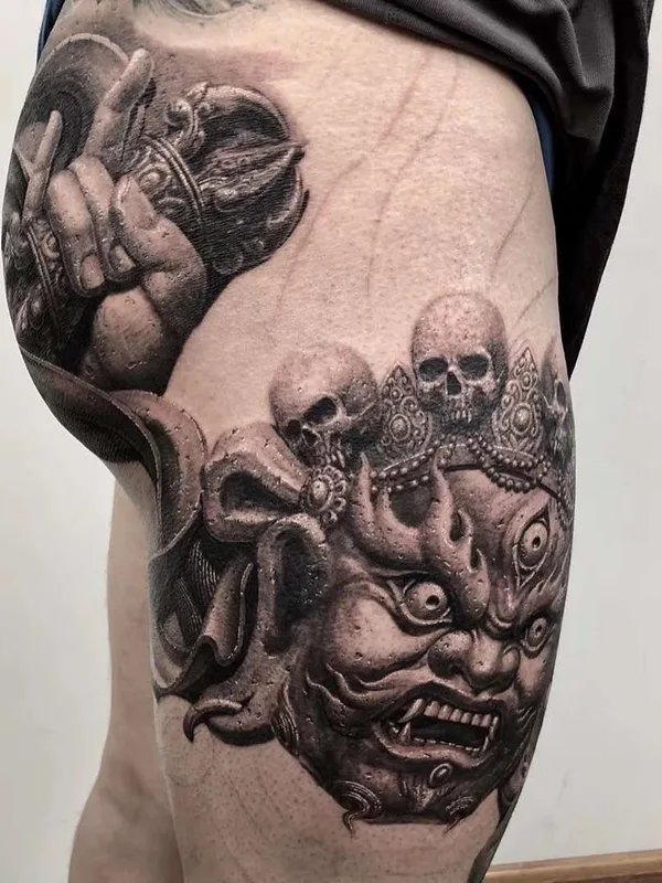 black and grey realism татуировка на thigh #22463 | Тату мастер Heng Yue（岳阳新刺客)