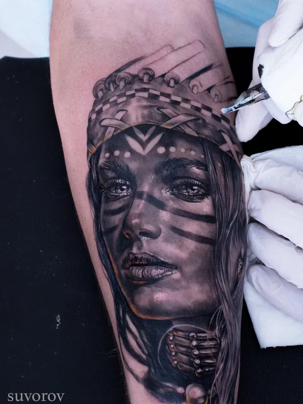 black and grey realism tatouage sur forearm #38347 | Artiste tatoueur Alexander Suvorov