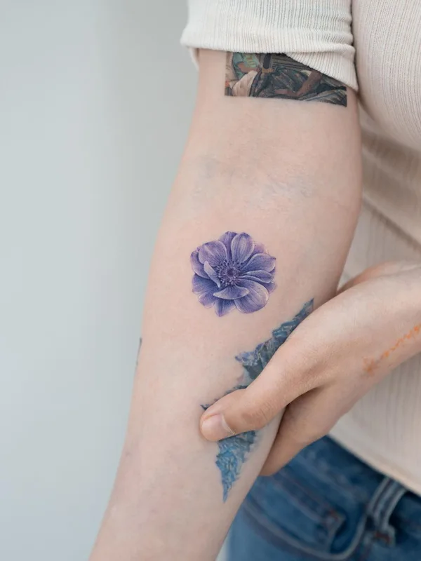 female color miniature, botainc tatouage sur forearm #46278 | Artiste tatoueur Dasol Kim