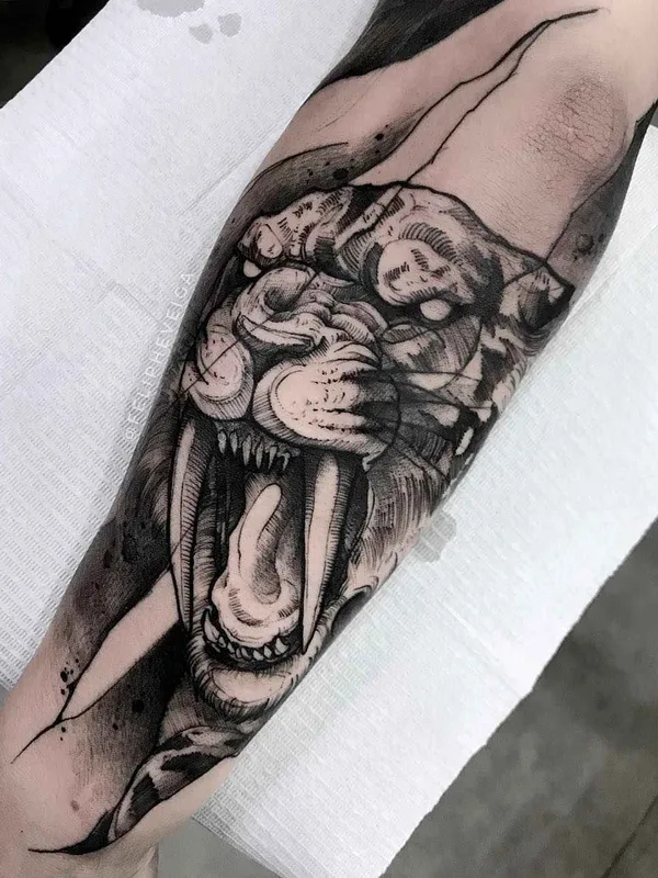 black and grey sketch 타투 부위 forearm #18841 | 타투이스트 Feliphe Veiga