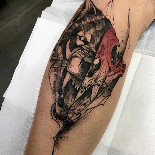 Abstract tattoo by Feliphe Veiga in São Paulo