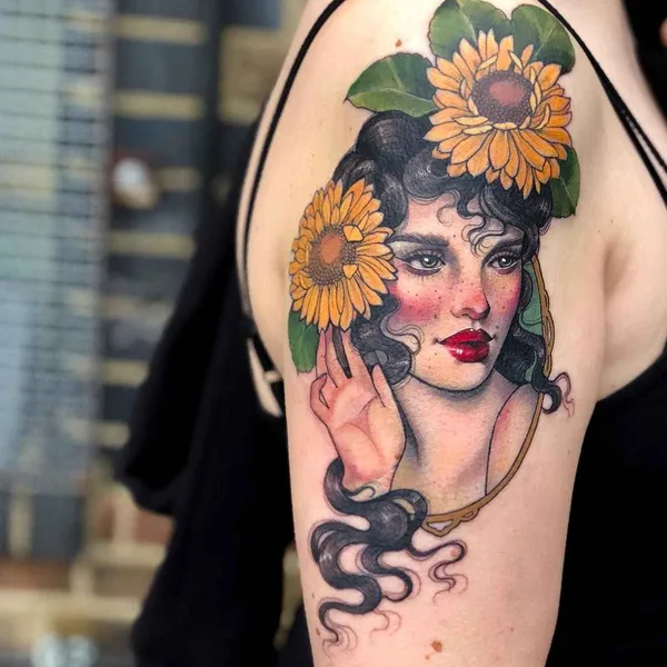 Нео традиционная tattoo by Hannah Flowers in London