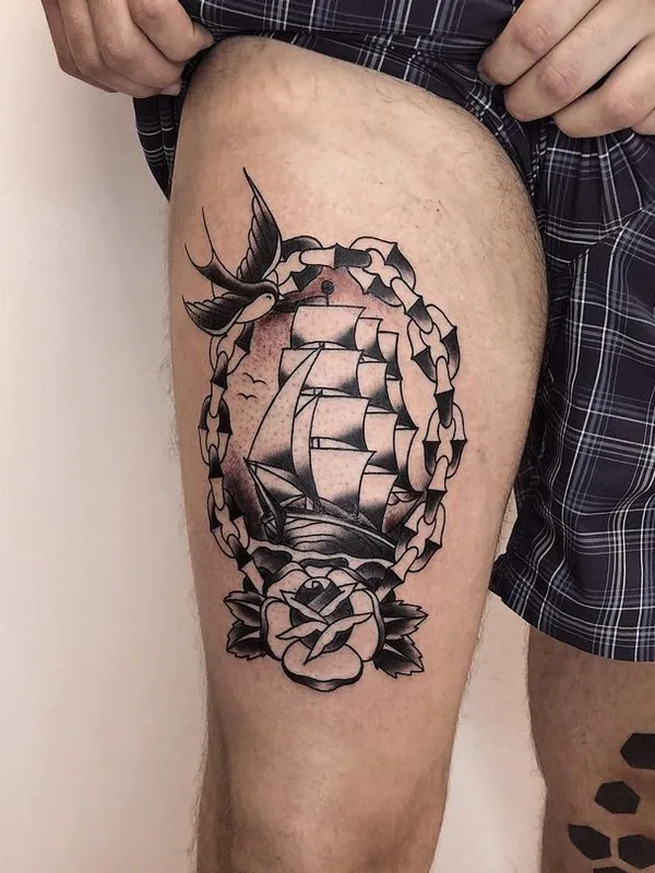 black and grey traditional tatouage sur thigh #49403 | Artiste tatoueur Никита Сушков