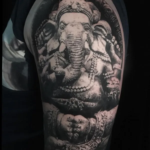 Реализм tattoo by Марковин Максим in Екатеринбург