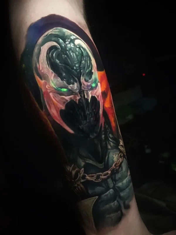 color realism tattoo auf forearm #49434 | Tätowierer Марковин Максим