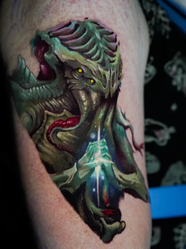 color realism tatuaje en bicep #49449 | Tatuador Михаил Хвостенко
