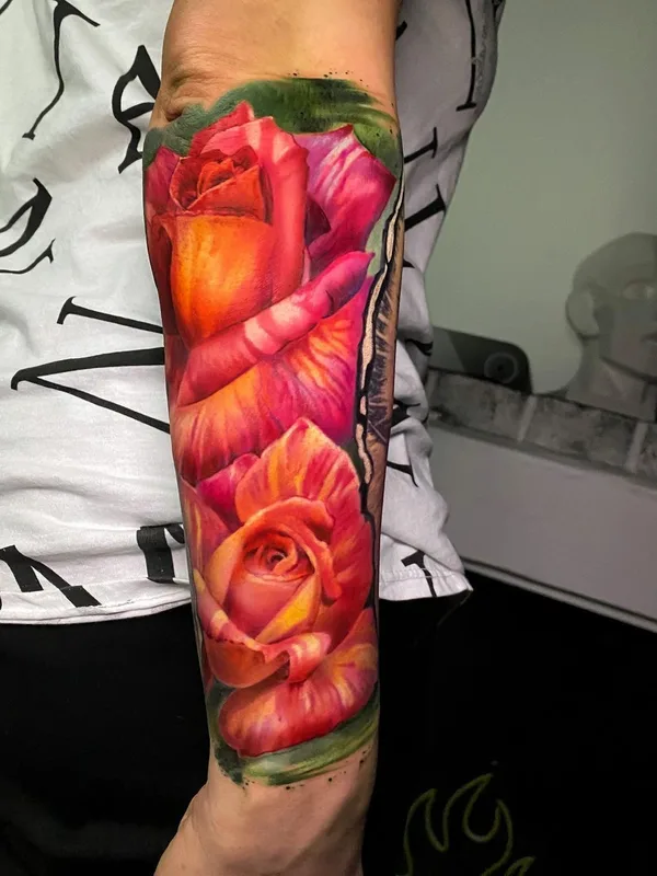 color realism tatuaje en forearm #40975 | Tatuador Мария Гречанова