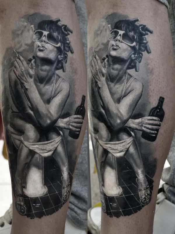 female black and grey realism Tatuaggio su calf #71781 | Tatuatore Тимофей Никульшин