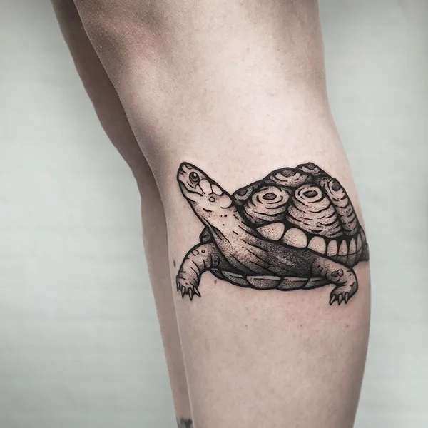 Dotwork tattoo by Christian Eisenhofer in Munich
