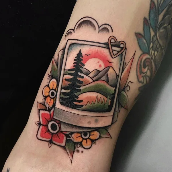 Traditional tattoo by Ilya Kuzminsky in Kyiv