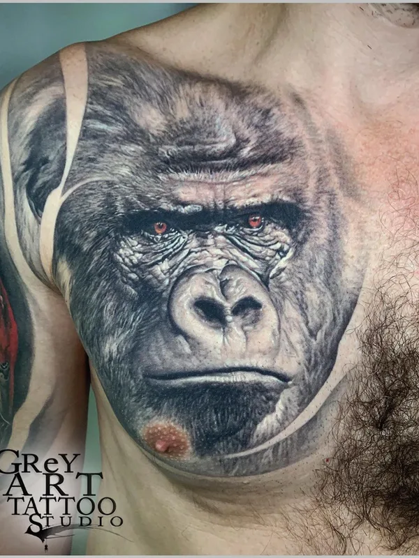 male black and grey realism tattoo auf chest #58050 | Tätowierer Aleksandr Khartsyz