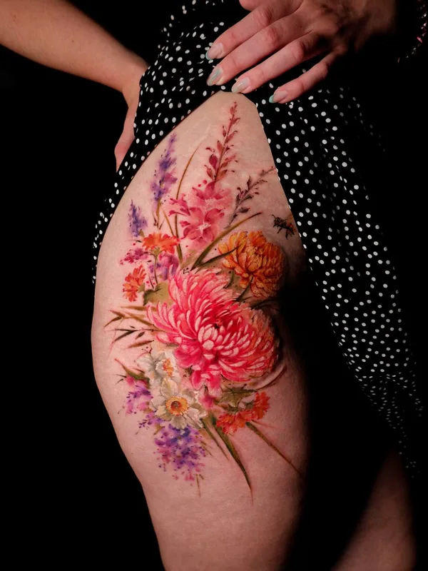 female color watercolor tatuaje en thigh #72697 | Tatuador Diana Ivashkevich