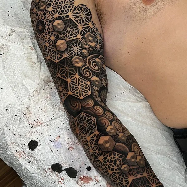 Ornamental tattoo by Eric Stricker in Barcelona
