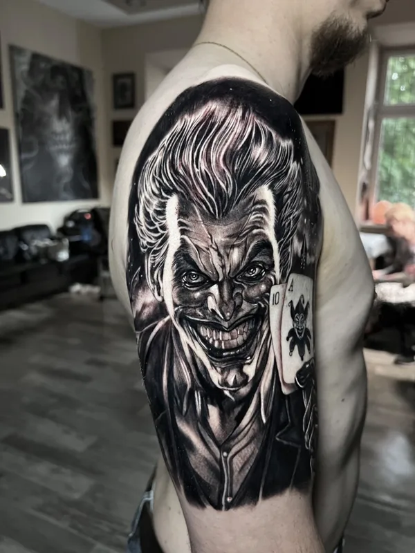 Чёрно-серая tattoo by Elena Lamberti in Kraków