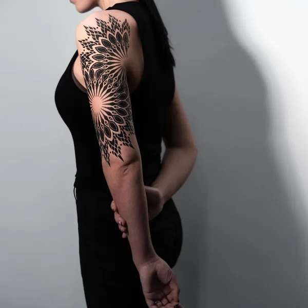 Орнаментальная tattoo by Arang eleven in Seoul