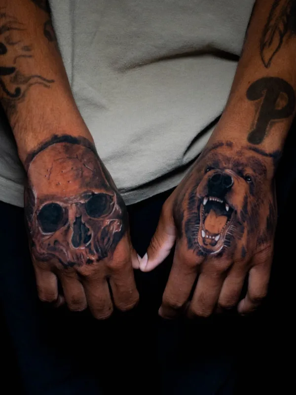black and grey realism татуировка на hand #60988 | Тату мастер Italo Romero