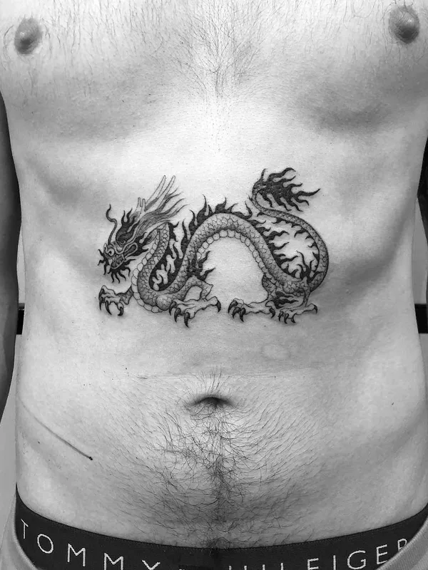 male black and grey japanese tattoo auf stomach #20091 | Tätowierer Stefan Spider Sinclair
