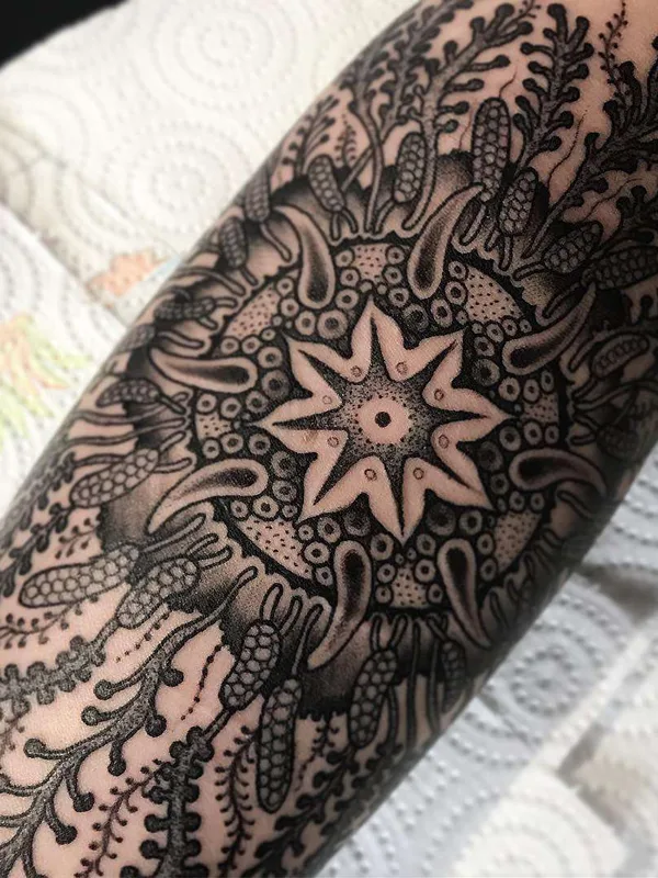 black mandala tatouage sur forearm #22167 | Artiste tatoueur Jondix