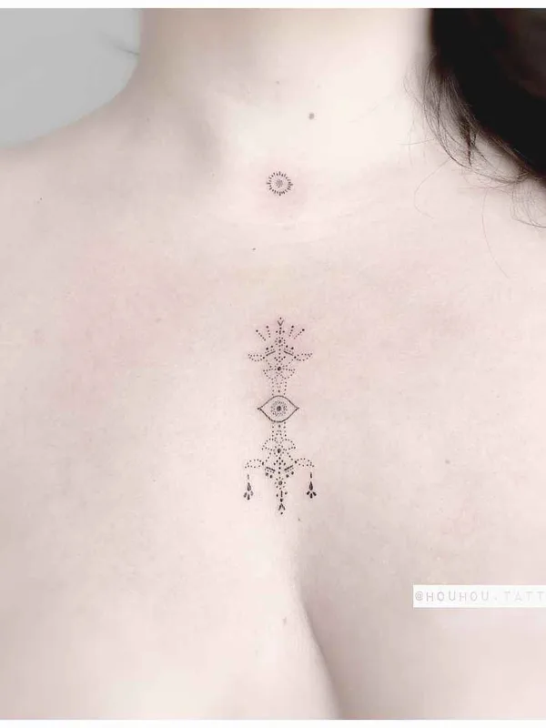 female black dotwork Tatuaggio su sternum #19944 | Tatuatore Verônica Alves (Houhou)