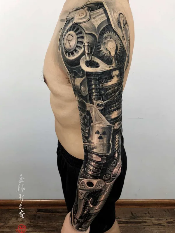 male black and grey biomechanical татуировка на full sleeve #22465 | Тату мастер Heng Yue（岳阳新刺客)