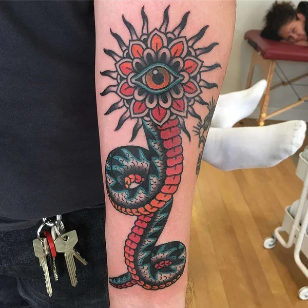 Традиционная tattoo by Filip Henningsson in Umeå
