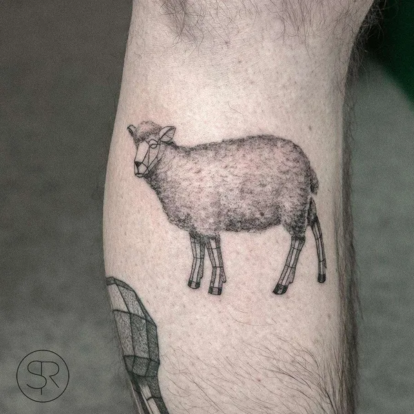 Graphic tattoo by Sven Rayen in Antwerpen
