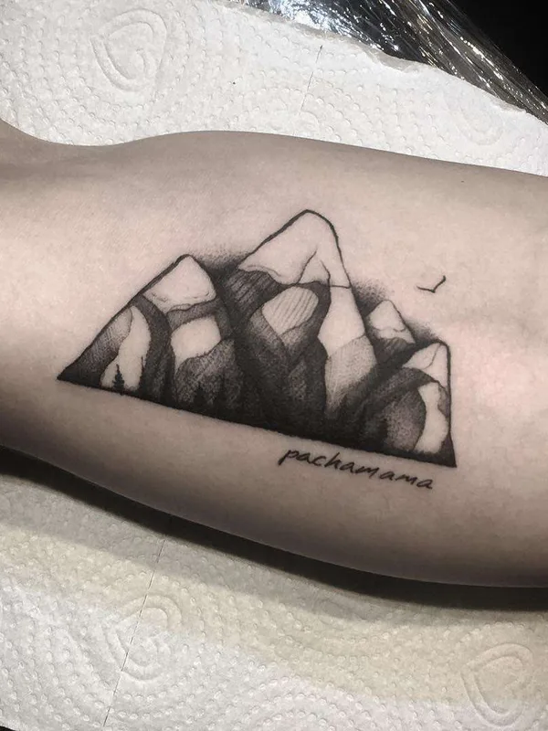 black and grey linework Tatuagem em forearm #21268 | Tatuador Ronan Duarte