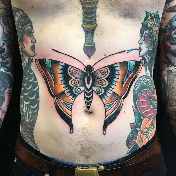 Традиционная tattoo by Filip Henningsson in Umeå