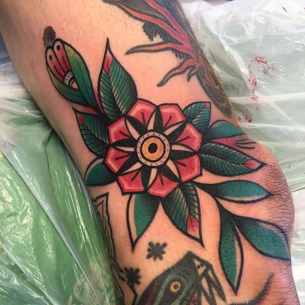 Традиционная tattoo by Filip Henningsson in Umeå