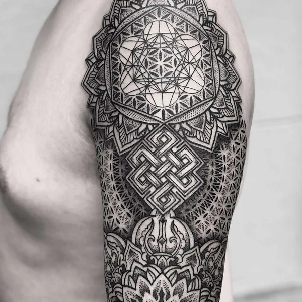 Dotwork tattoo by Caco Menegaz