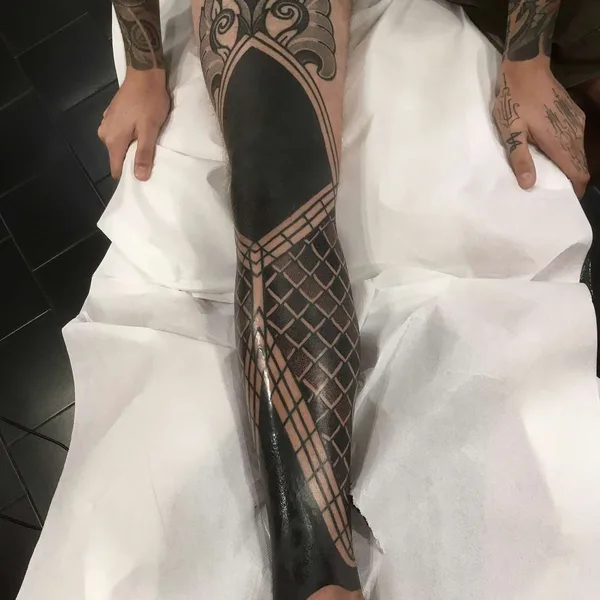 Ornamental tattoo by Pierluigi Deliperi