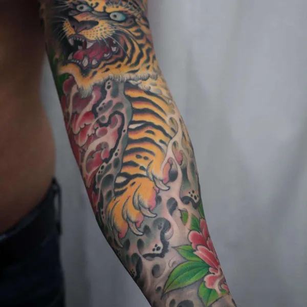 Традиционная tattoo by Johan Svahn in Malmö