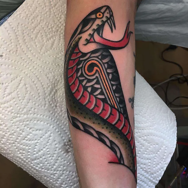 Традиционная tattoo by Filip Henningsson in Umeå