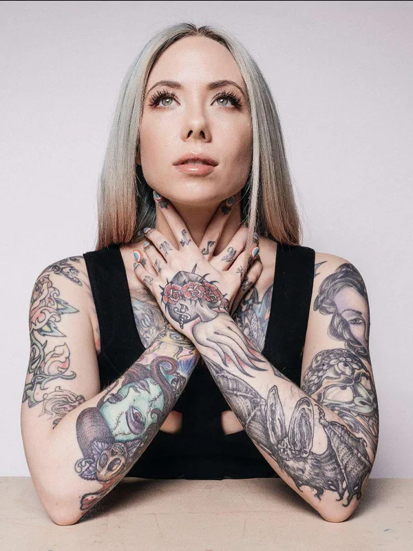 female color illustrative татуировка на full sleeve #21858 | Тату мастер Megan Massacre