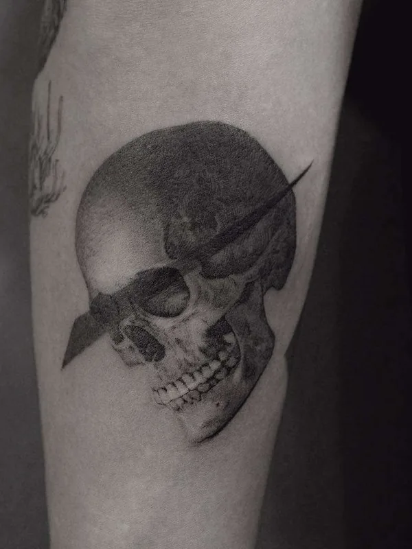 black and grey realism татуировка на forearm #22680 | Тату мастер Cold Gray