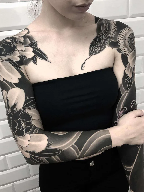 female black and grey japanese tattoo on full sleeve #22627 | Tattoo Artist Lupo HoriOkami
