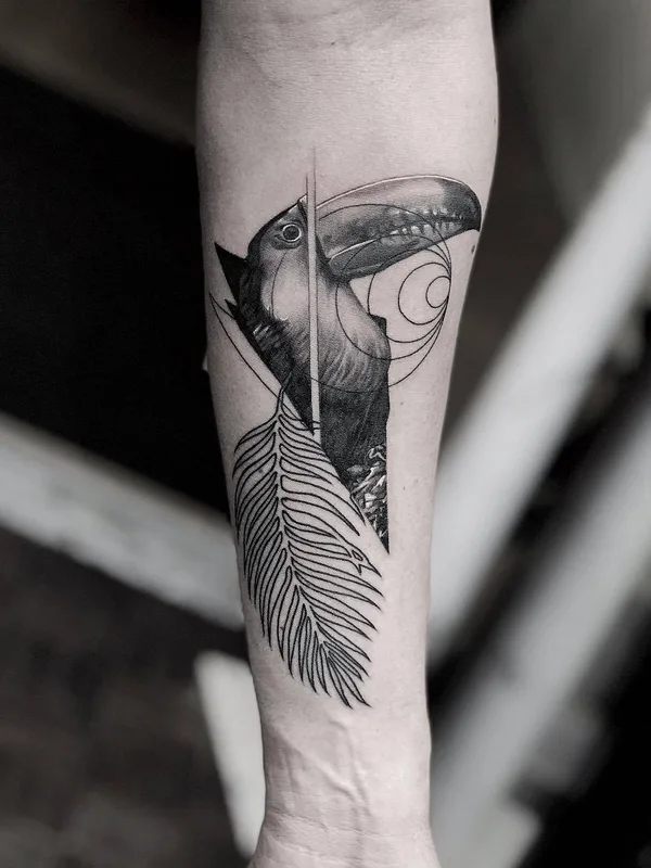black and grey blackwork tattoo auf forearm #23008 | Tätowierer Victor del Fueyo de la Torre