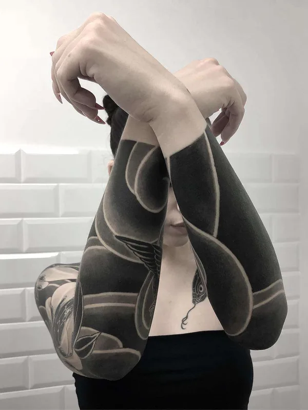 female black blackwork tattoo on full sleeve #22631 | Tattoo Artist Lupo HoriOkami