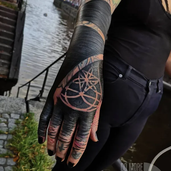 Авторская tattoo by 3KREUZE in Uppsala