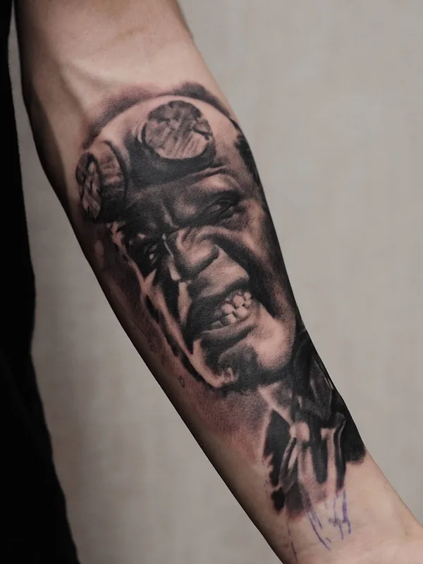 black and grey realism татуировка на forearm #23256 | Тату мастер Артем Марченко