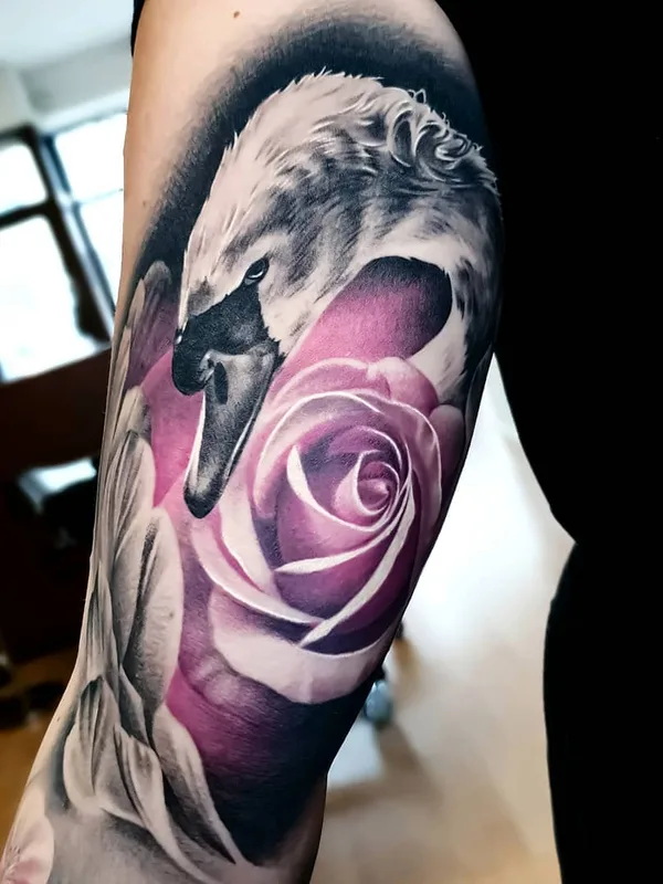 color realism tatouage sur forearm #26914 | Artiste tatoueur Martin Sjöberg