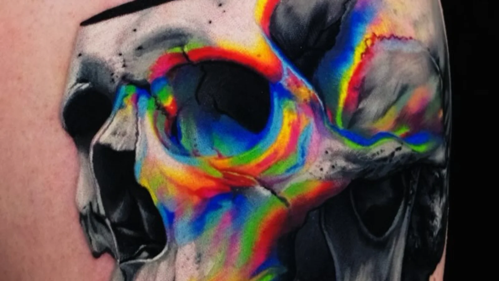 Art of Glitches: Tattoo Artist Pavlo Pozhydaiev and His Glitch Realism