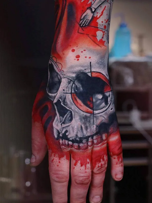 color trash polka tatuaje en hand #26466 | Tatuador Michael Cloutier