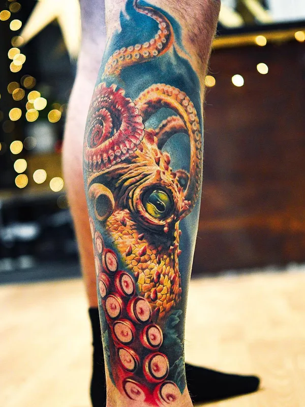 color realism tatouage sur calf #26925 | Artiste tatoueur Martin Sjöberg
