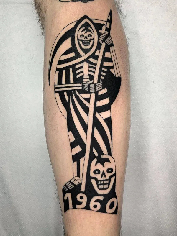 black blackwork tattoo on calf #26823 | Tattoo Artist Luxiano 31